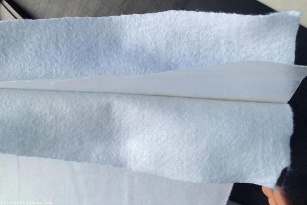 復(fù)合土工膜可以水泥粘接嗎？  第3張